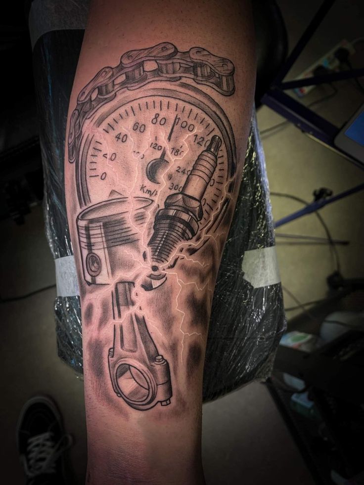 bio mechanical tattoo arm