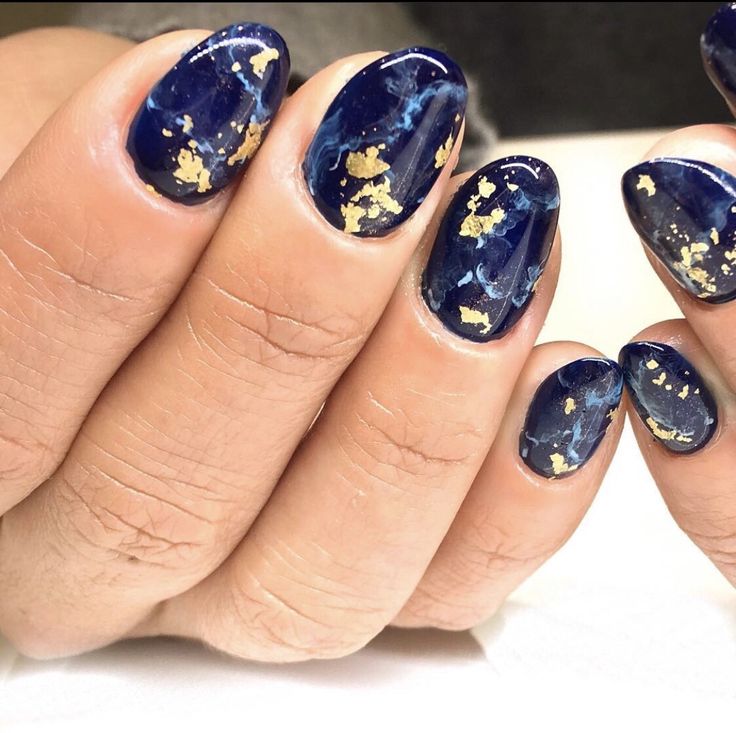 blue and gold nails simple