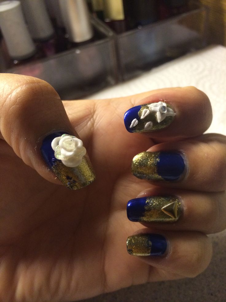 blue and gold nails