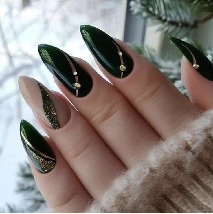 emerald green nail polish