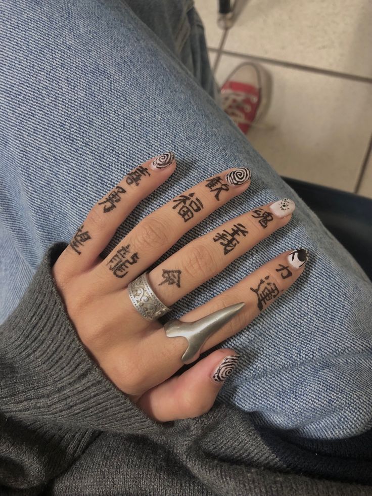 finger tattoo ideas for women