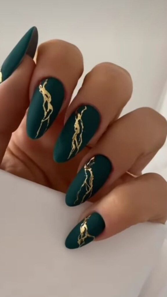 green nail designs