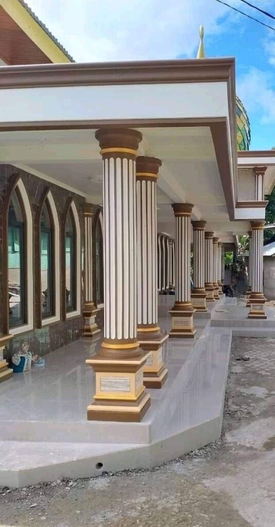 interior house pillars design