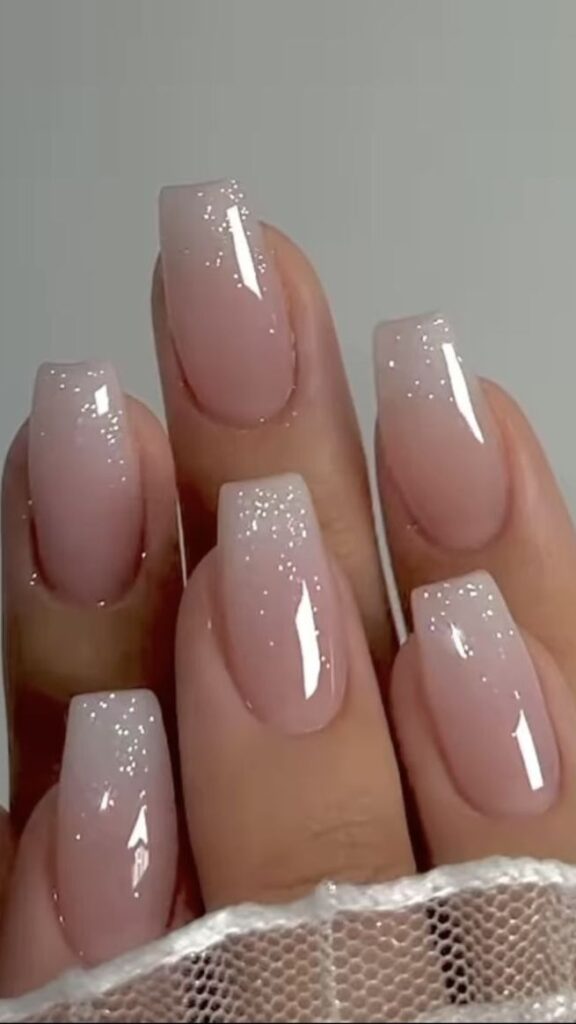 pink and white nail designs for short nails