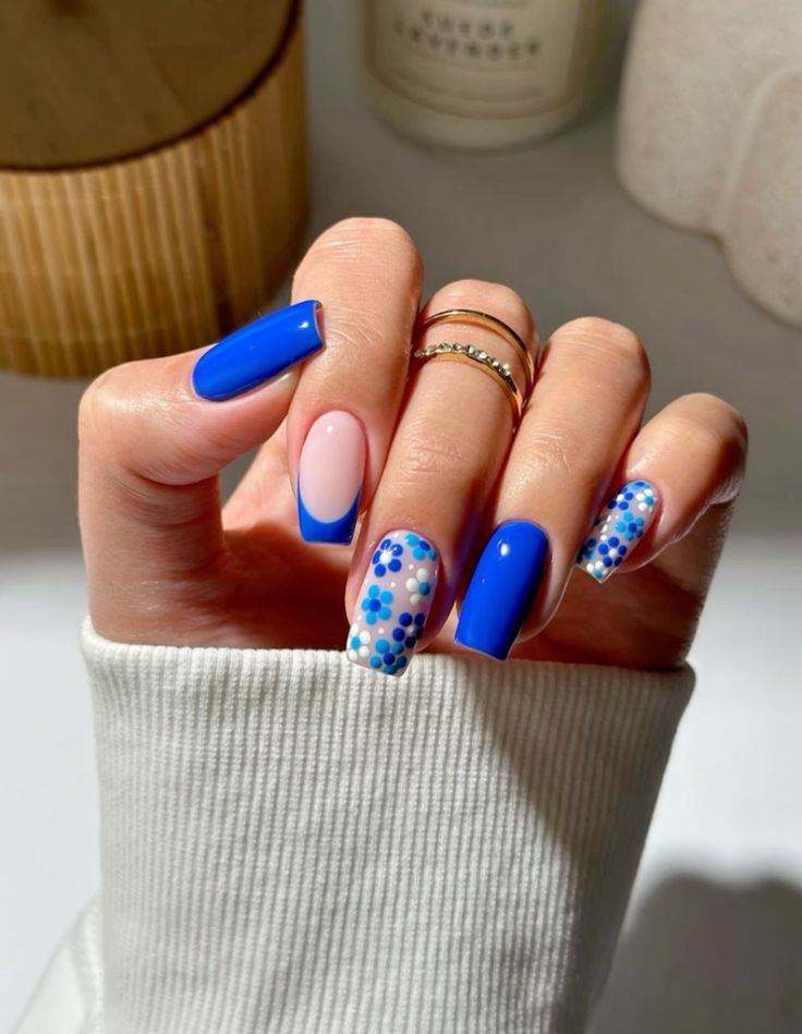 preppy nail idea