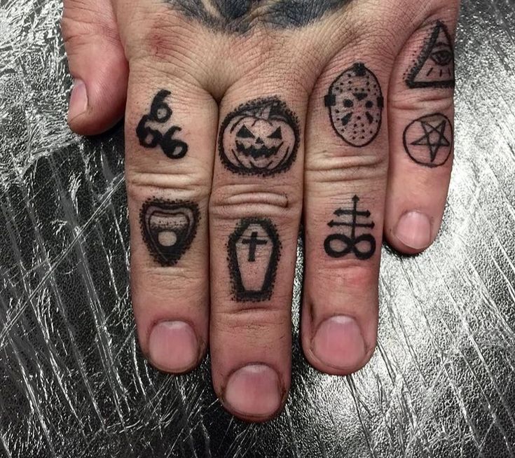 ring finger tatto ideas