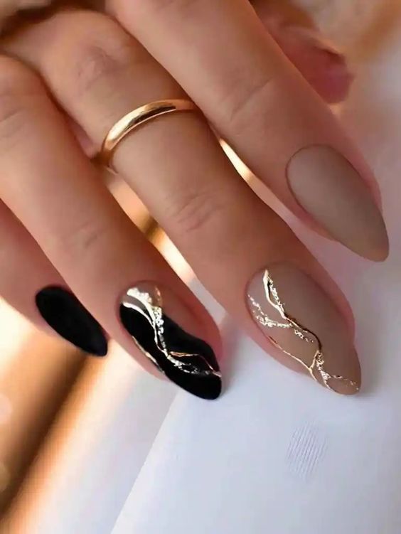 simple beige nail designs