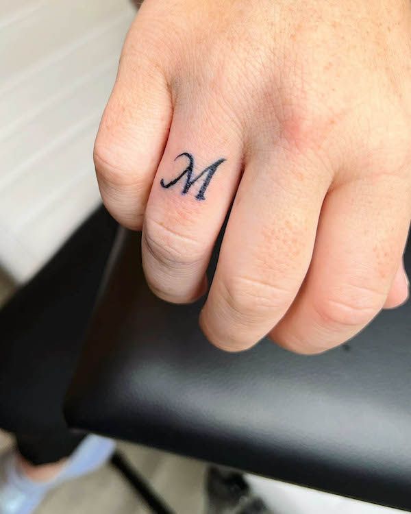 small hand tattoo ideas for women