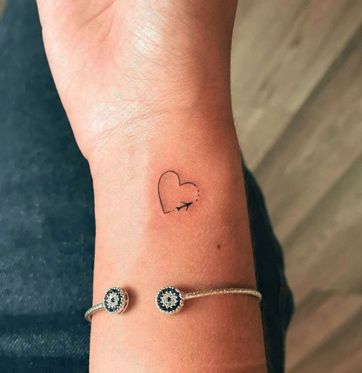 small tattoo ideas for women on arm