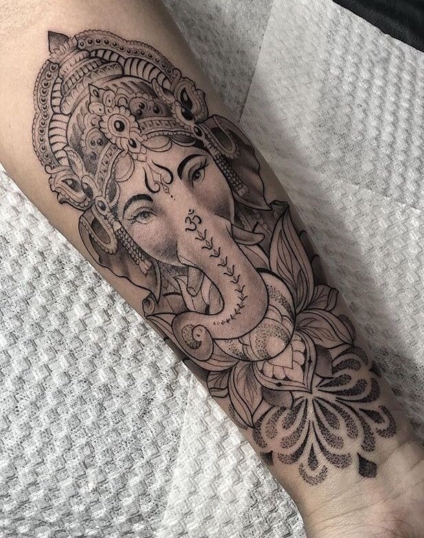 traditional ganesha tattoo drawing

