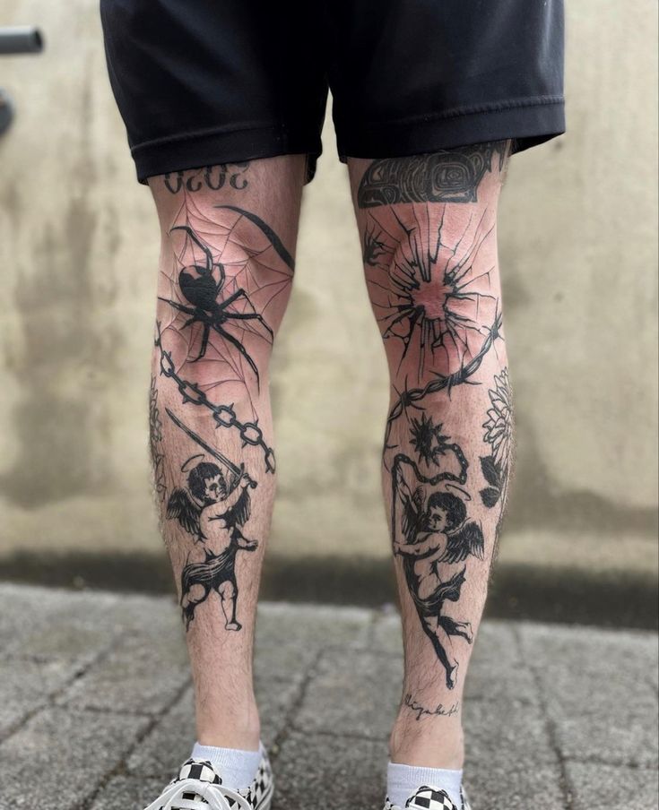 traditional knee tattoo ideas