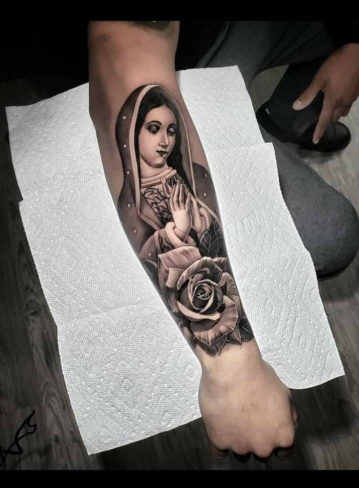 virgin mary tattoo shoulder